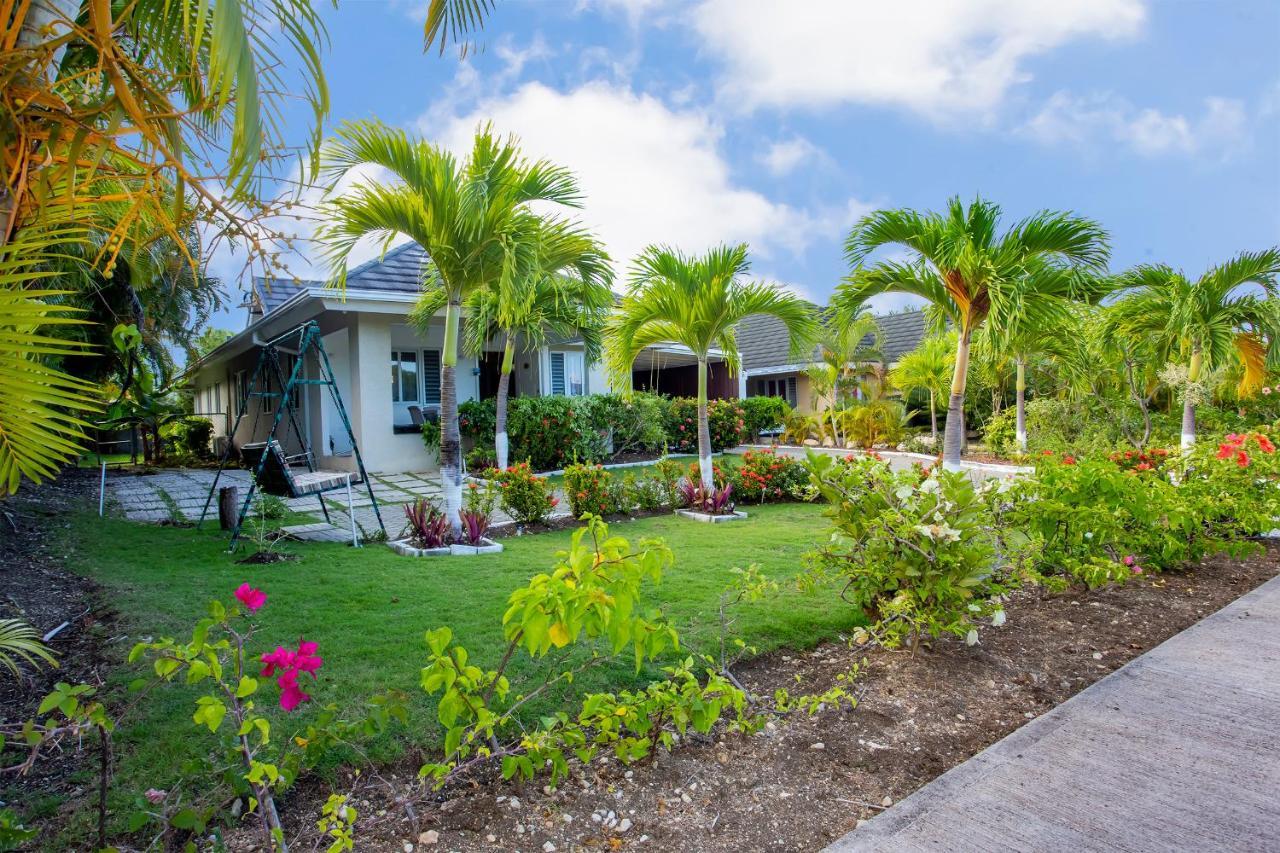 Nature'S Choice Home Richmond Palms, Jamaica Bagian luar foto