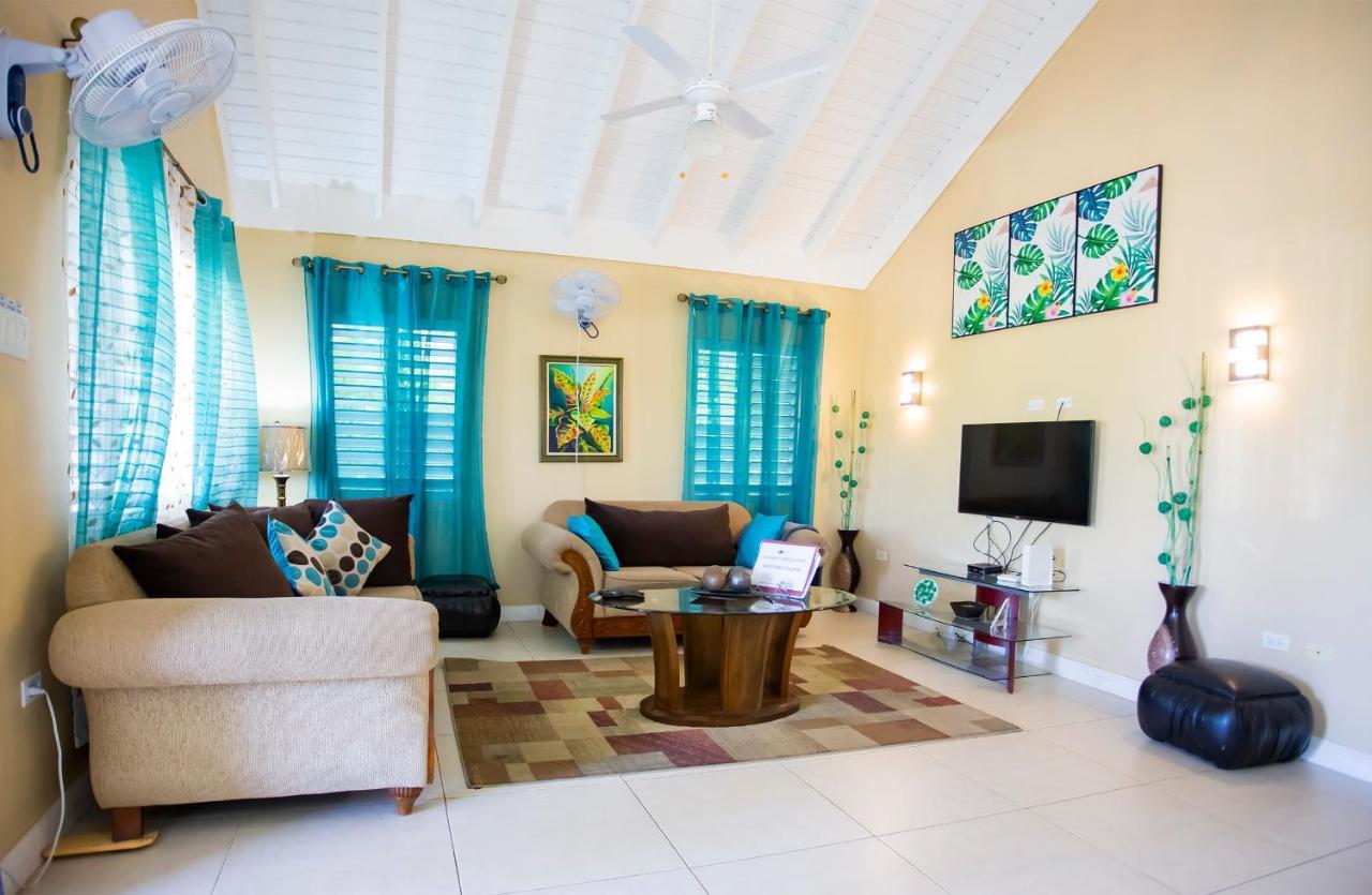 Nature'S Choice Home Richmond Palms, Jamaica Bagian luar foto